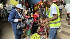 À Abidjan, une campagne pour sensibiliser aux risques sanitaires à l'entame de la saison des pluies