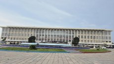 RDC: les députés approuvent une baisse de 1,7% du budget 2025 dans un contexte de guerre à l’est