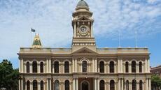 Afrique du Sud: un ancien policier de l'apartheid, condamné pour meurtre, candidat à la mairie de Nelson Mandela Bay