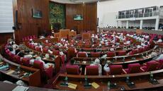 Sénégal: le Pastef interpellé sur sa propre gestion après un projet de loi contre les caisses noires