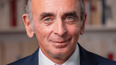 « Ni Français, ni Algérien » : Karim Zéribi fustige Éric Zemmour après ses propos haineux sur les Maghrébins