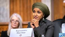 Une campagne d'intimidation: l'administration Trump perquisitionne la députée démocrate Ilhan Omar à 3 semaines des&nbsp;(…)
