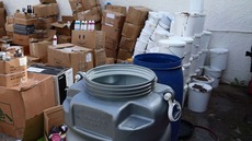 Cosmétiques locaux reconditionnés en marques importées : un réseau clandestin démantelé à Chlef