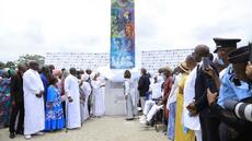 La Côte d’Ivoire inaugure deux mémoriaux à Abidjan pour les victimes de la crise de 2010-2011