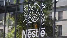 Eaux en bouteille: Nestlé Waters assigné en justice pour concurrence déloyale