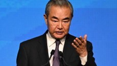 Le chef de la diplomatie chinoise en Europe pour resserrer les liens face à Washington