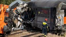 Collision d'un train avec un camion en Pologne, un mort