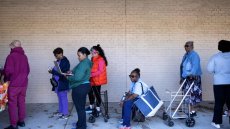 Comment je fais, moi, pour manger?: des fonctionnaires américains asphyxiés par la paralysie budgétaire