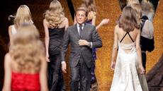 Valentino, le couturier romain amoureux du rouge