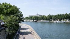 Face aux canicules, comment l'eau froide de la Seine rafraîchit Paris