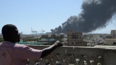 Le Soudan rompt ses relations avec les Emirats arabes unis après des frappes de drones