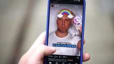 Les rappeurs d'extrême droite gagnent des fans sur la scène germanophone