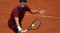 Roland-Garros: Halys au troisième tour, Mpetshi Perricard s'incline