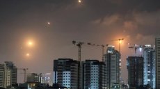 L'Iran lance des missiles sur Israël en riposte à une attaque massive