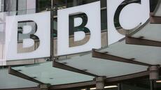 La BBC, dans la tourmente, nomme un directeur général par intérim