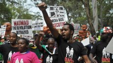 Un célèbre militant kényan des droits de l'Homme pas expulsé de Tanzanie mais détenu au secret (Amnesty)