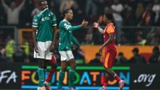 Ligue des champions: Liverpool chute face à Galatasaray