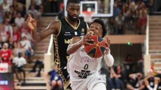 Basket: Monaco arrache sa première victoire contre Paris et relance la finale
