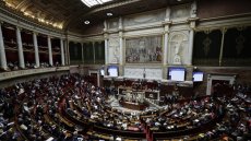 Aide à mourir : ses partisans saluent un vote historique, les opposants y voient une transgression majeure