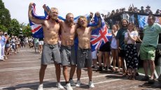 Aviron: les frères MacLean arrivés à bon port après leur traversée épique du Pacifique