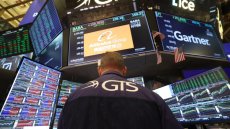 Wall Street hésite, entre résultats de la tech et négociations commerciales