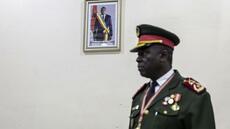 Guinée-Bissau: un général investi à la tête du pays pour une transition d'un an