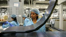 En Inde, la grande course à la fabrication des panneaux solaires