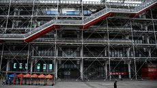 Salles vides, célèbre escalator fermé : Pompidou ferme à Paris et ses visiteurs sont tristes