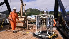 Aux îles Cook, les riches profondeurs du Pacifique aiguisent les appétits