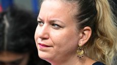 La France insoumise refuse l'invitation de Matignon qui consulte la gauche mercredi