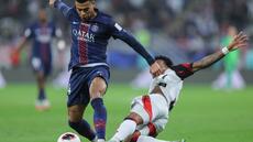 Ligue 1: un PSG tenu d'accélérer et un PFC au point mort étrennent leur derby