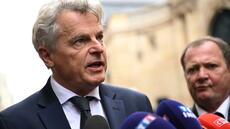 Roussel (PCF) veut 60.000 policiers et douaniers de plus pour mener la guerre au narcotrafic