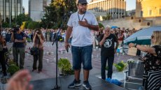 Grèce: le père d'une victime de la catastrophe ferroviaire de 2023 en grève de la faim devant le Parlement