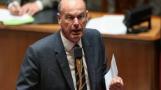 Vote de confiance: Nous sommes à la bataille pour avoir une majorité le 8 septembre, assure Lombard