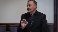 Pologne: premier procès d'un évêque jugé pour avoir couvert des actes pédocriminels