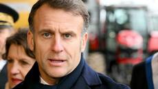 Macron dit que la reprise du dialogue avec Poutine est en train de se préparer