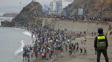 Des rumeurs, un déferlement: chaos à la frontière entre le Maroc et Ceuta