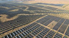 La Chine couvre ses déserts de panneaux solaires pour alimenter son économie