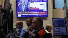 Wall Street ouvre en baisse, digère ses gains de la veille