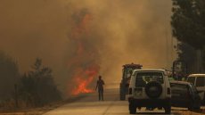 Incendies: un premier mort au Portugal, alerte maximale en Espagne