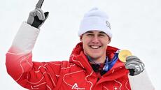 JO: Franjo von Allmen voit triple avec le super-G, Nils Allègre 4e et inconsolable