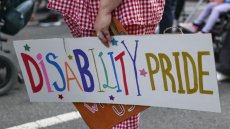 Aux Etats-Unis, la colère des personnes autistes face à la rhétorique de Trump