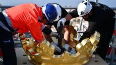 A Marseille, la Bonne Mère retrouve l'éclat de sa couronne marquant la fin du chantier