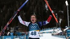 JO: la biathlète française Julia Simon sacrée championne olympique de l'individuel, Lou Jeanmonnot en argent