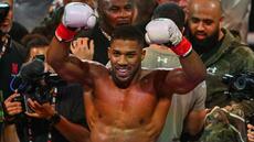 Boxe: Joshua a eu besoin de six rounds pour éteindre Paul à l'issue d'un piètre spectacle