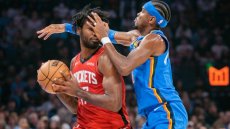 Reprise de la NBA: le Thunder bat les Rockets en champion, avec une pointe de nostalgie