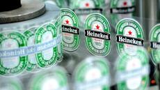 Le brasseur Heineken va supprimer entre 5.000 et 6.000 emplois
