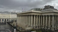 La Bourse de Paris soutenue par un environnement économique jugé plus clair
