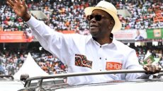 Alassane Ouattara, l'économiste devenu maître du jeu politique en Côte d'Ivoire