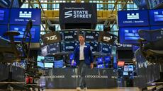 Flambée du pétrole et taux élevés crispent Wall Street avant la Fed